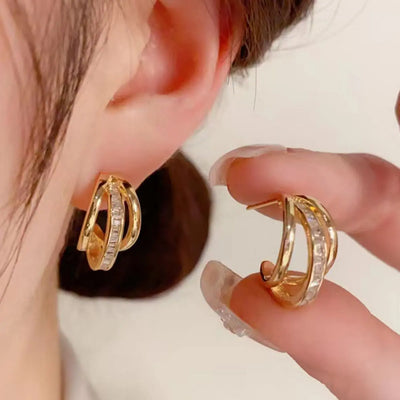 New Trendy Women's High-grade Earrings 925 Silver mamu&land